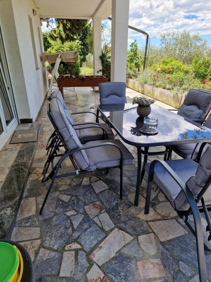 Garden Apartment Сечовле Экстерьер фото